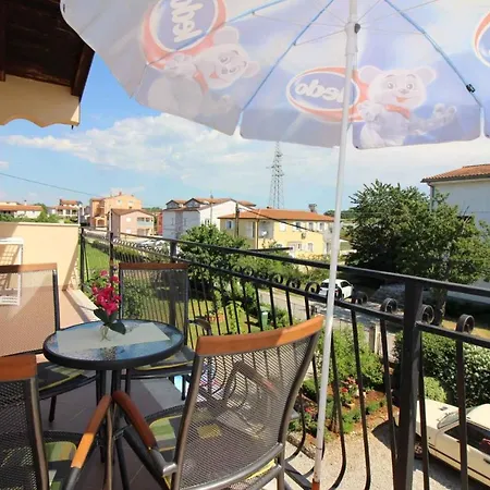 Apartment In Porec/Istrien 10031 Porec